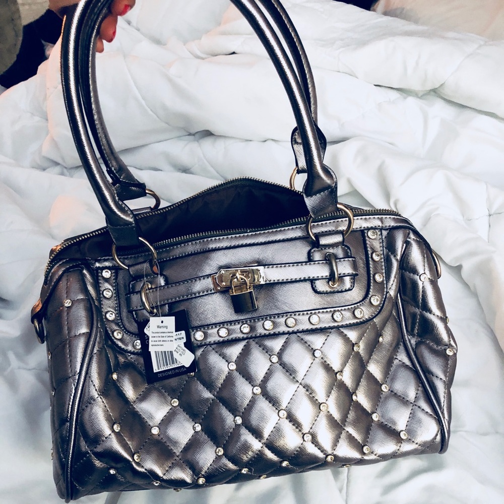 Silver Studded Diamond Purse - BRAND NEW